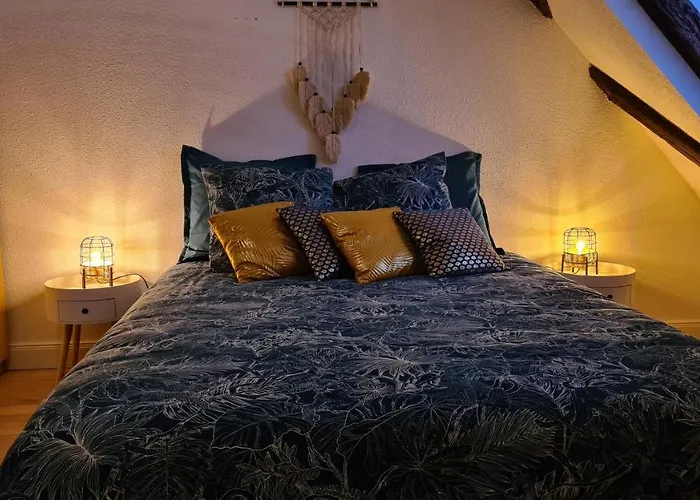 Duplex Centre - Le Marche Appartement