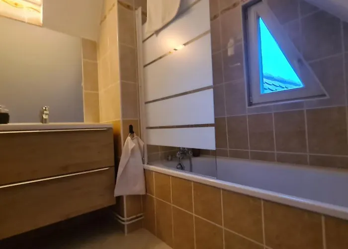 Duplex Centre - Le Marche Appartement